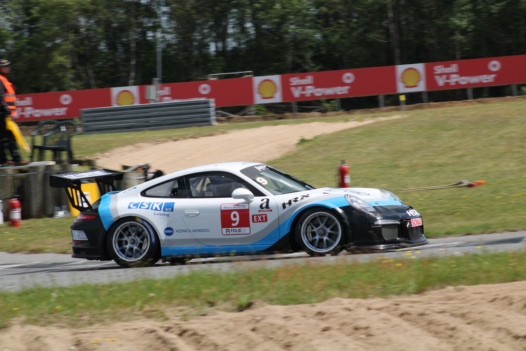 Michael Bergmann har valgt et lidt andet design af bilen i år, men han har også fundet mere end et halvt sekund på omgangstiderne, siden han kørte på FDM Jyllandsringen i 2018
(Foto: JJ Media)